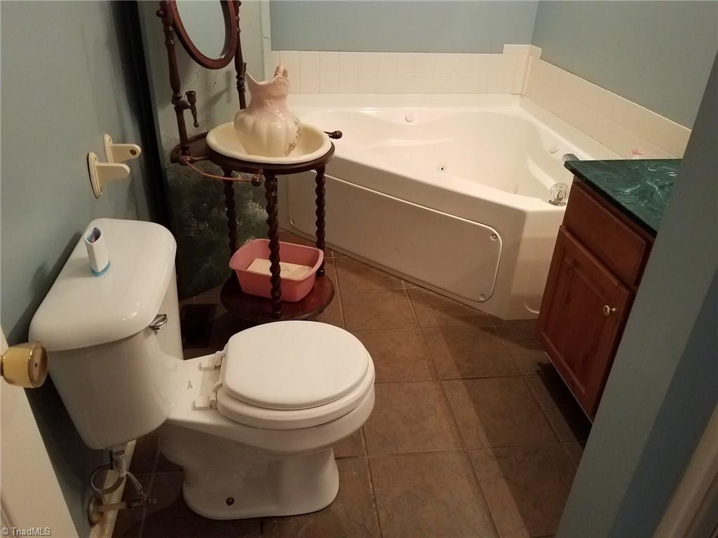 136 Everhart Road Mocksville, NC 27028 - Photo 17 of 25
