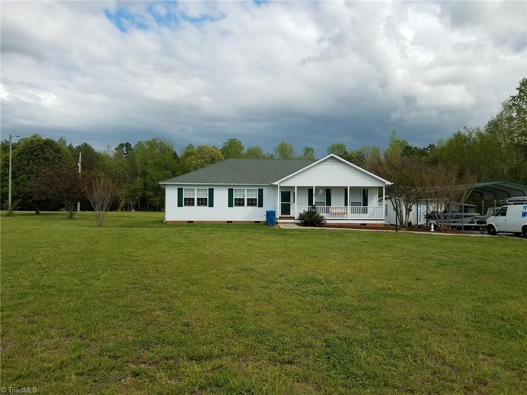 136 Everhart Road Mocksville, NC 27028 - Photo 3 of 25