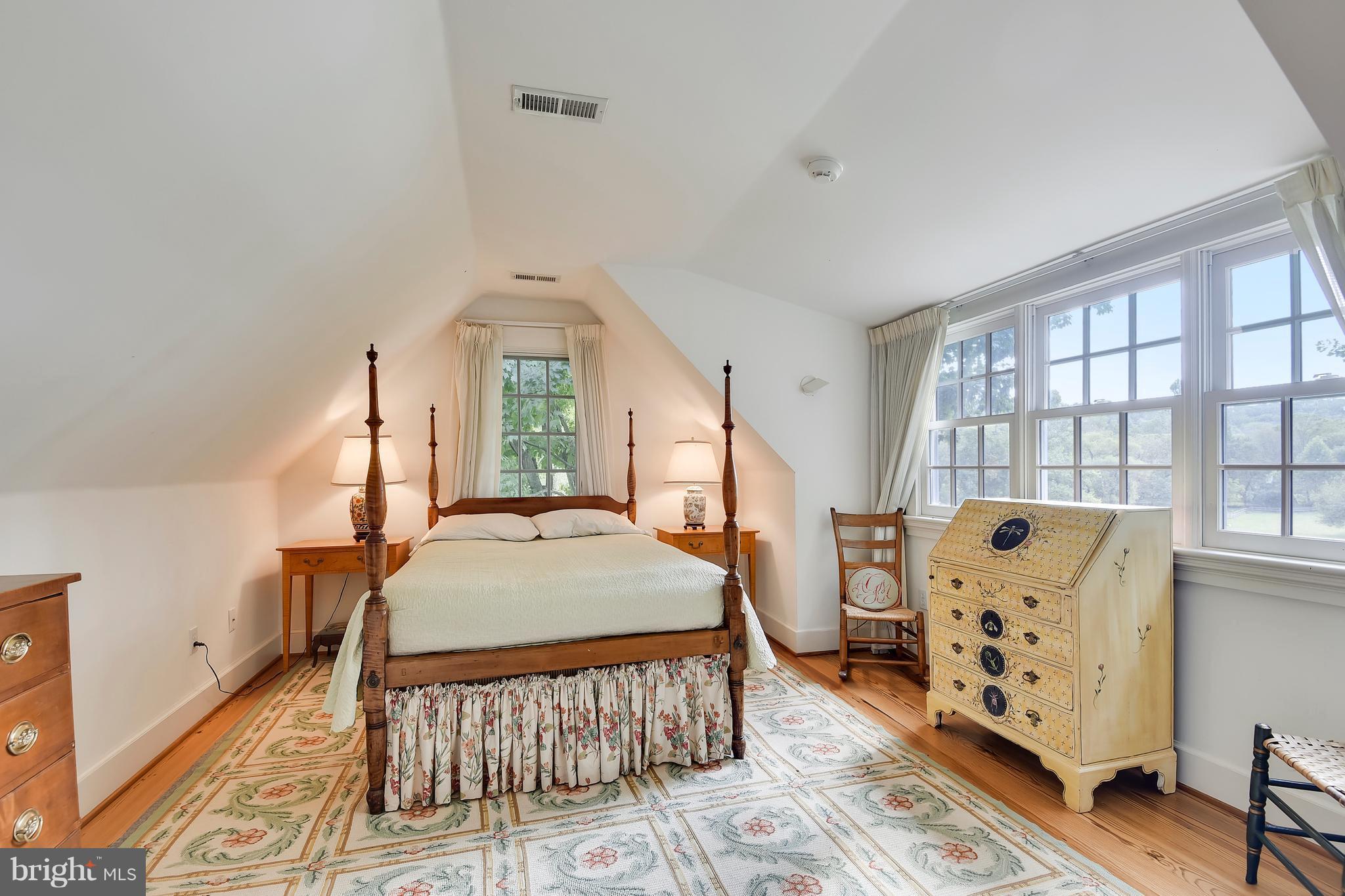 3741 Butler Road Glyndon, MD 21136 - Photo 20 of 28 Upstairs bedroom.