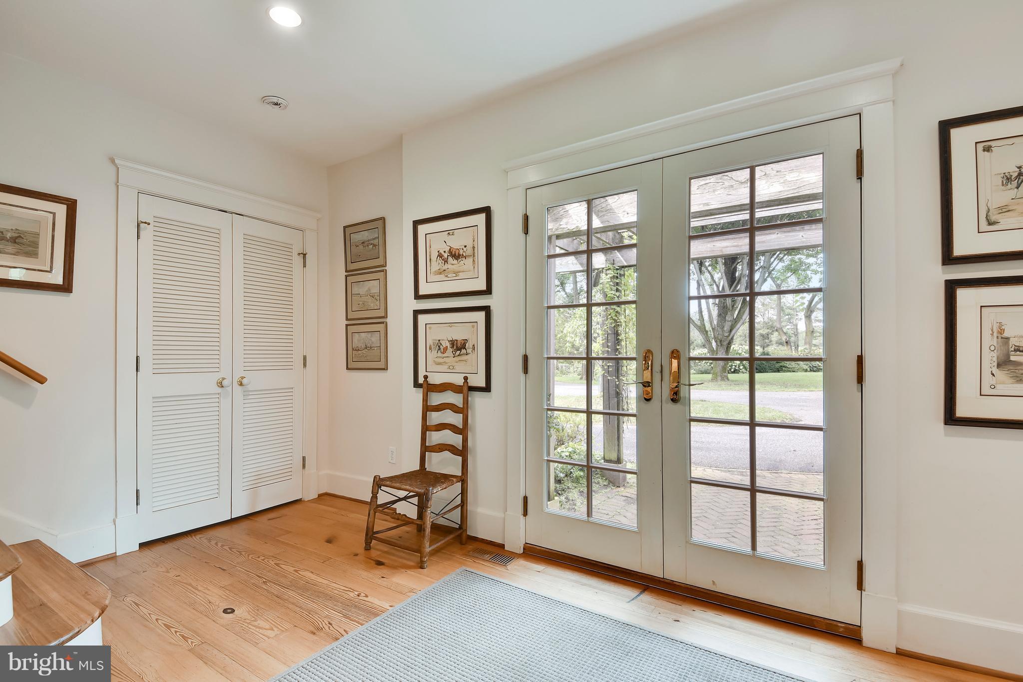 3741 Butler Road Glyndon, MD 21136 - Photo 5 of 28 Charming foyer as you enter this lovely home.