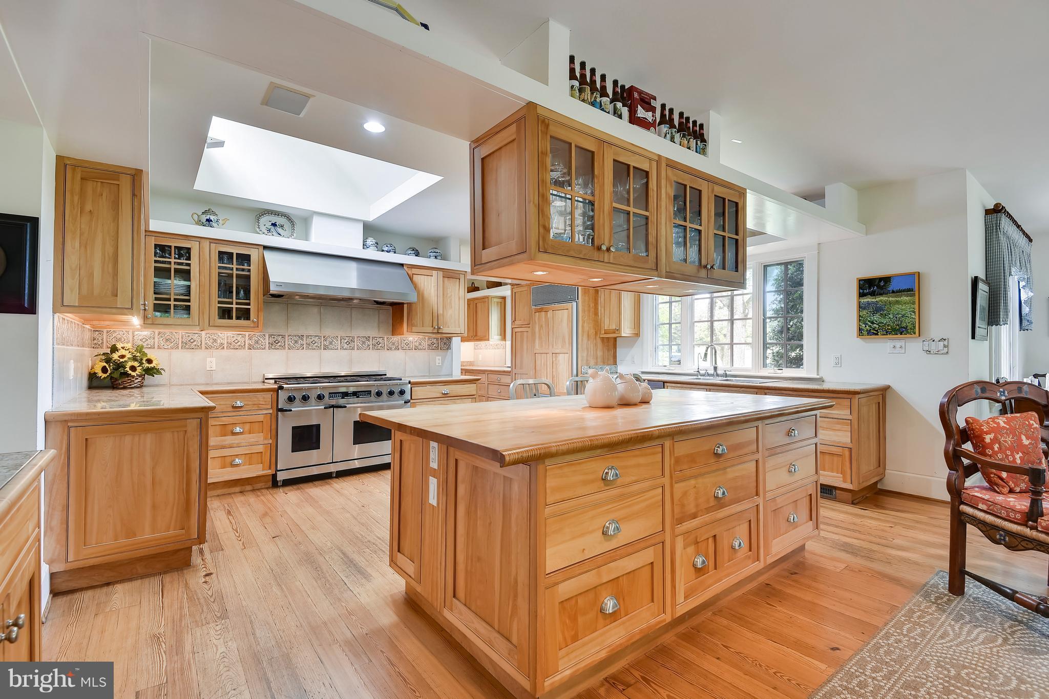 3741 Butler Road Glyndon, MD 21136 - Photo 8 of 28 True country kitchen, at it's best! New appliances