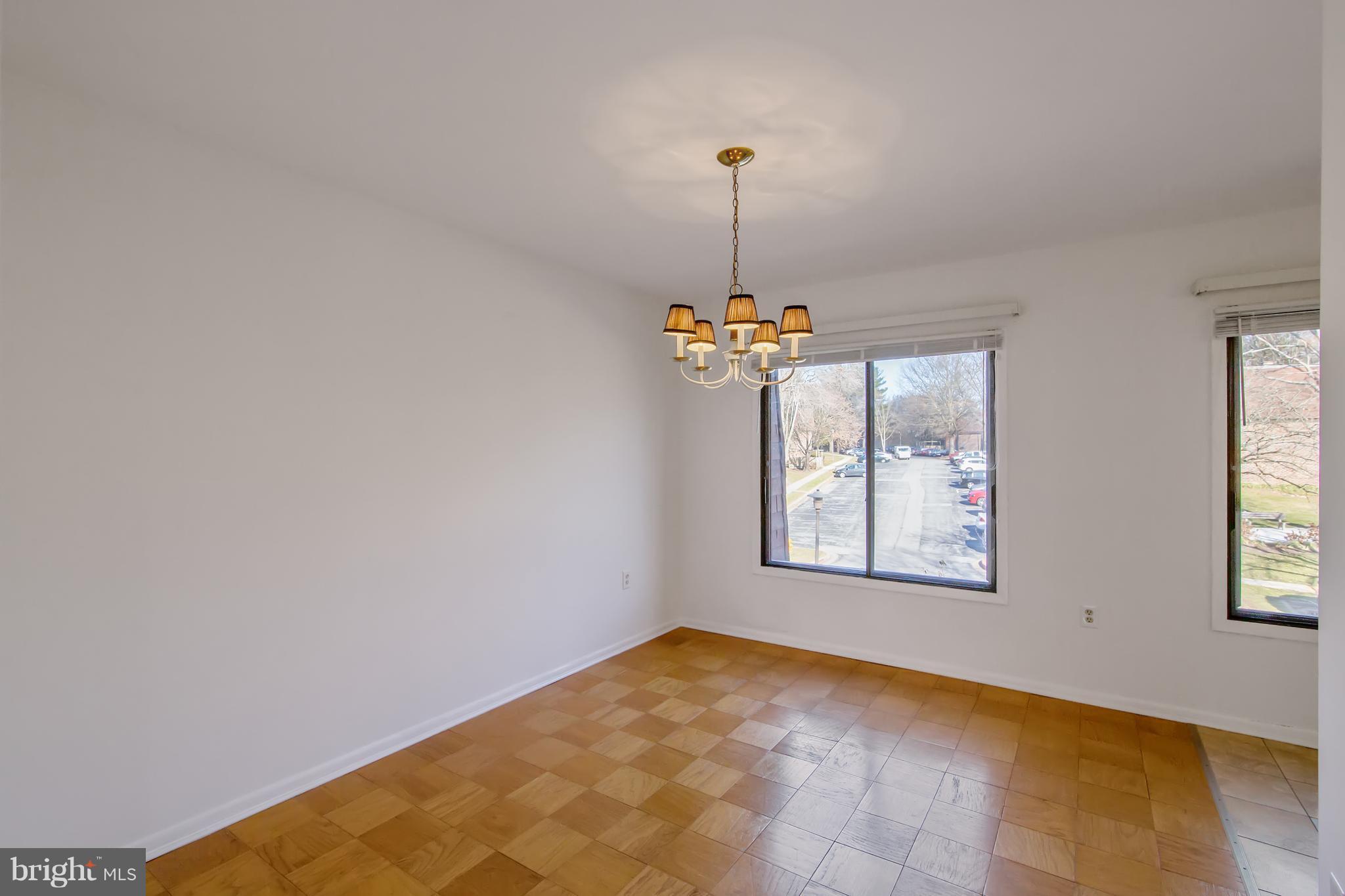 5253 West Running Brook Road, Unit 302 Columbia, MD 21044 - Photo 12 of 30 Dining Room