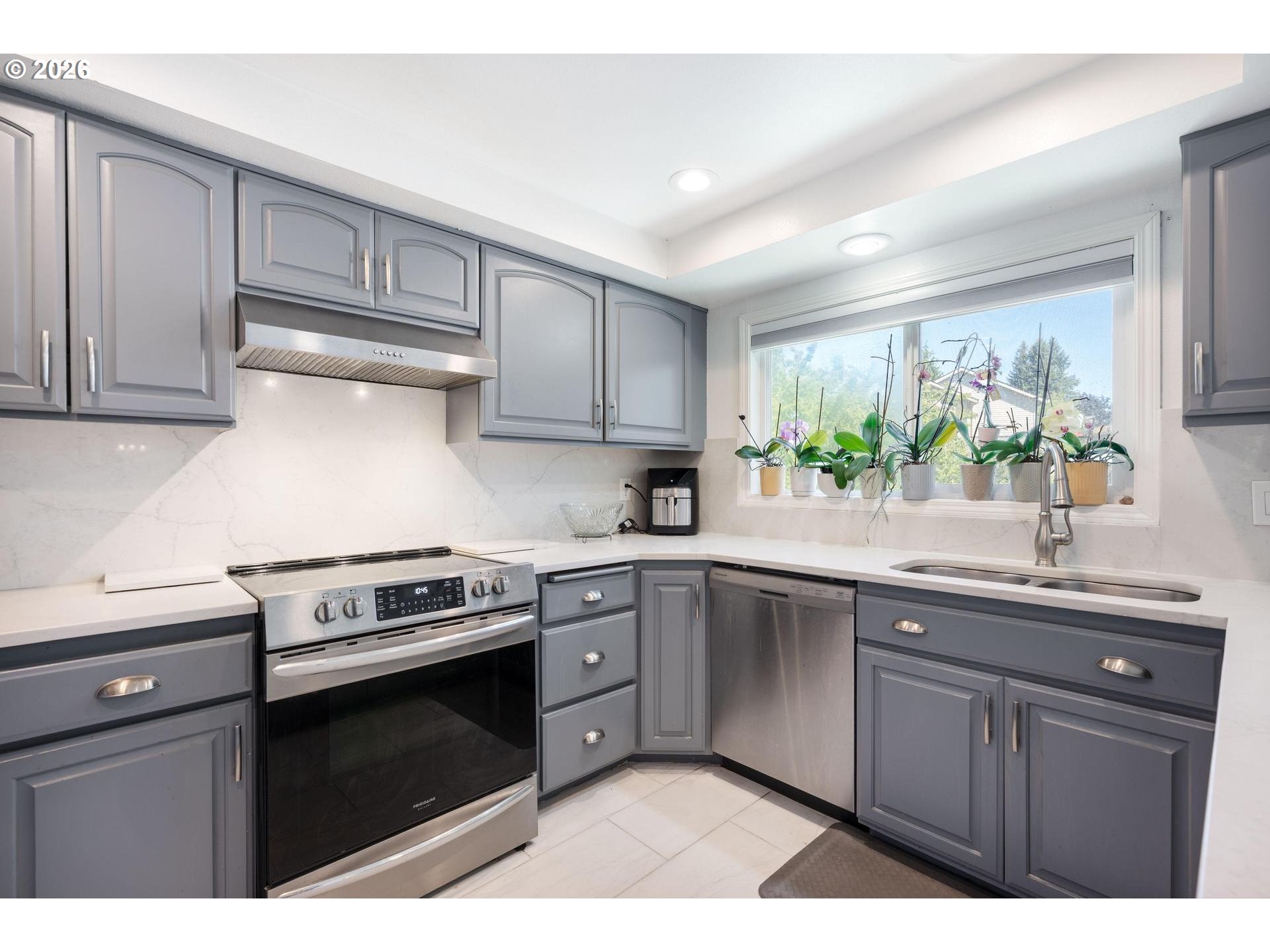 2530 Southwest 23rd Street Gresham, OR 97080 - Photo 10 of 30