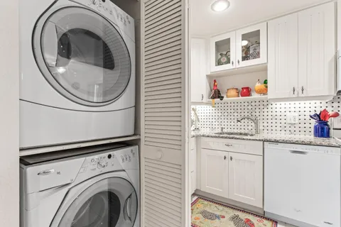 $209,900 | 7 Stratford Drive, Unit G, Boynton Beach, FL 33436