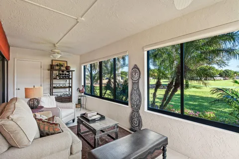 $209,900 | 7 Stratford Drive, Unit G, Boynton Beach, FL 33436