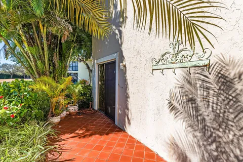 $209,900 | 7 Stratford Drive, Unit G, Boynton Beach, FL 33436