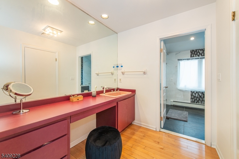 36 Yellow Brick Road Wayne, NJ 07470 - Photo 22 of 45