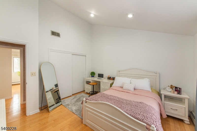 36 Yellow Brick Road Wayne, NJ 07470 - Photo 28 of 45