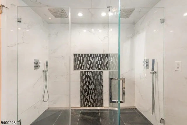 $999,000 | 36 Yellow Brick Road, Wayne, NJ 07470