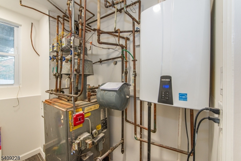 36 Yellow Brick Road Wayne, NJ 07470 - Photo 36 of 45