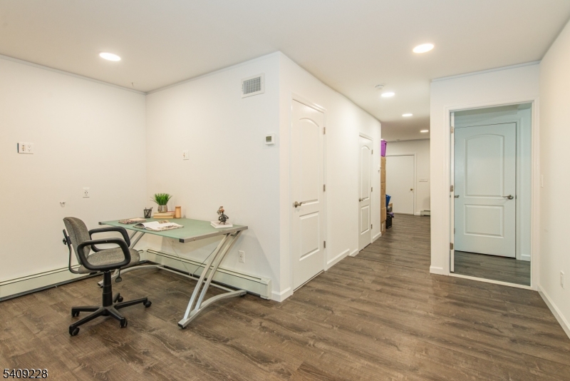 36 Yellow Brick Road Wayne, NJ 07470 - Photo 39 of 45