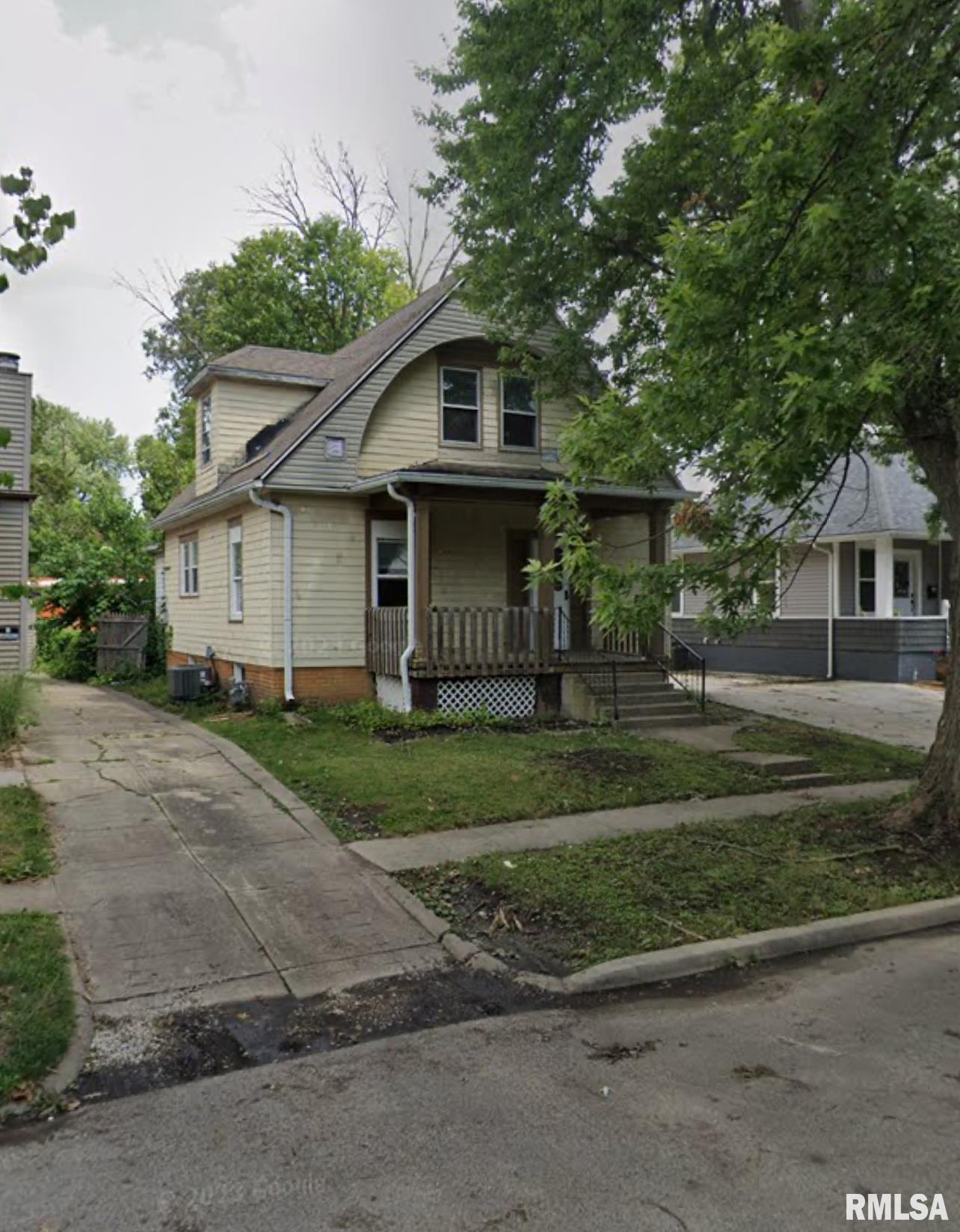 1812 South Spring Street Springfield, IL 62704 - Photo 1 of 1