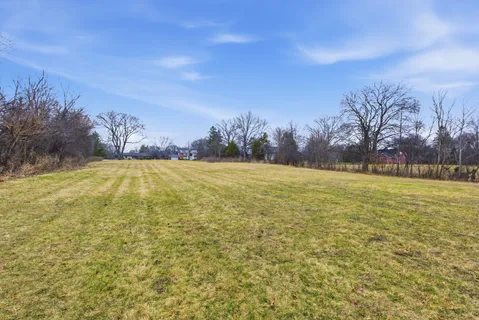 $899,000 | 110 East Farnham Lane, Wheaton, IL 60189