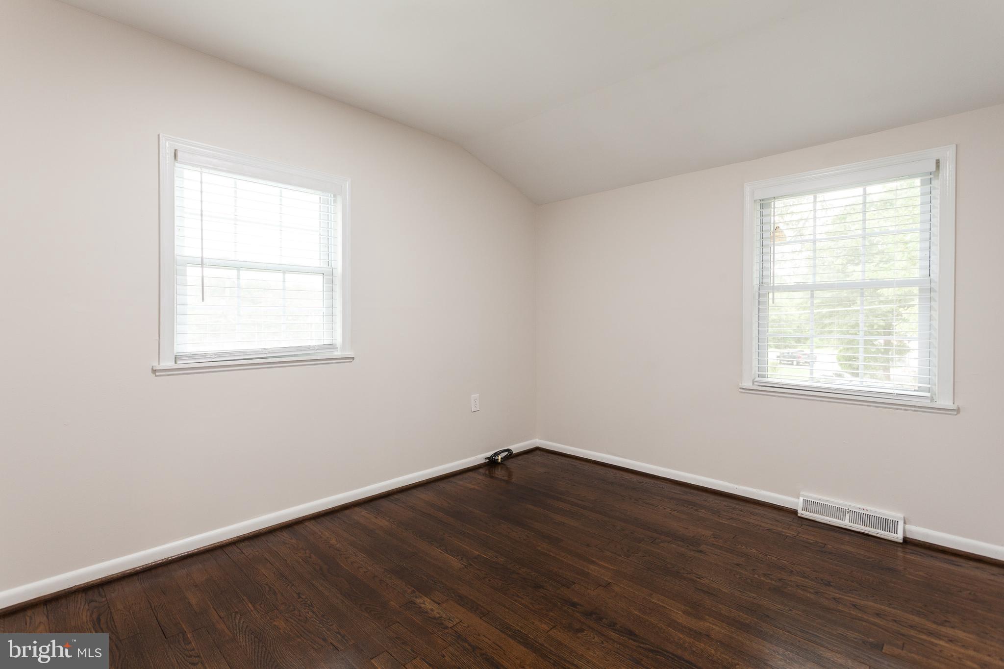 201 Spesutia Road Aberdeen, MD 21001 - Photo 14 of 27 2nd Bedroom
