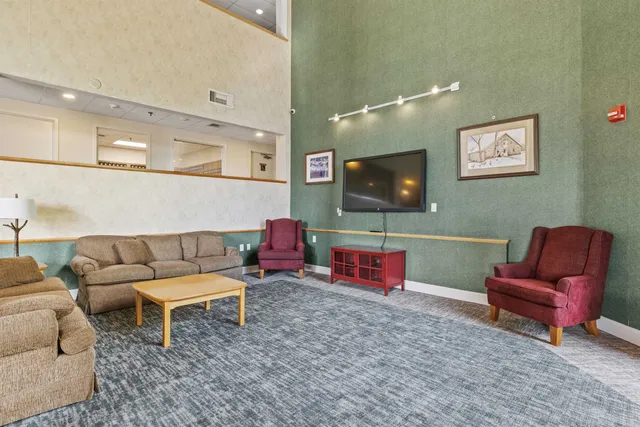 $289,900 | 36 Lodge Road, Unit A208, Lincoln, NH 03251