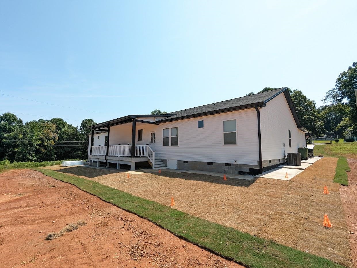414 Turpin Road Inman, SC 29349 - Photo 4 of 16