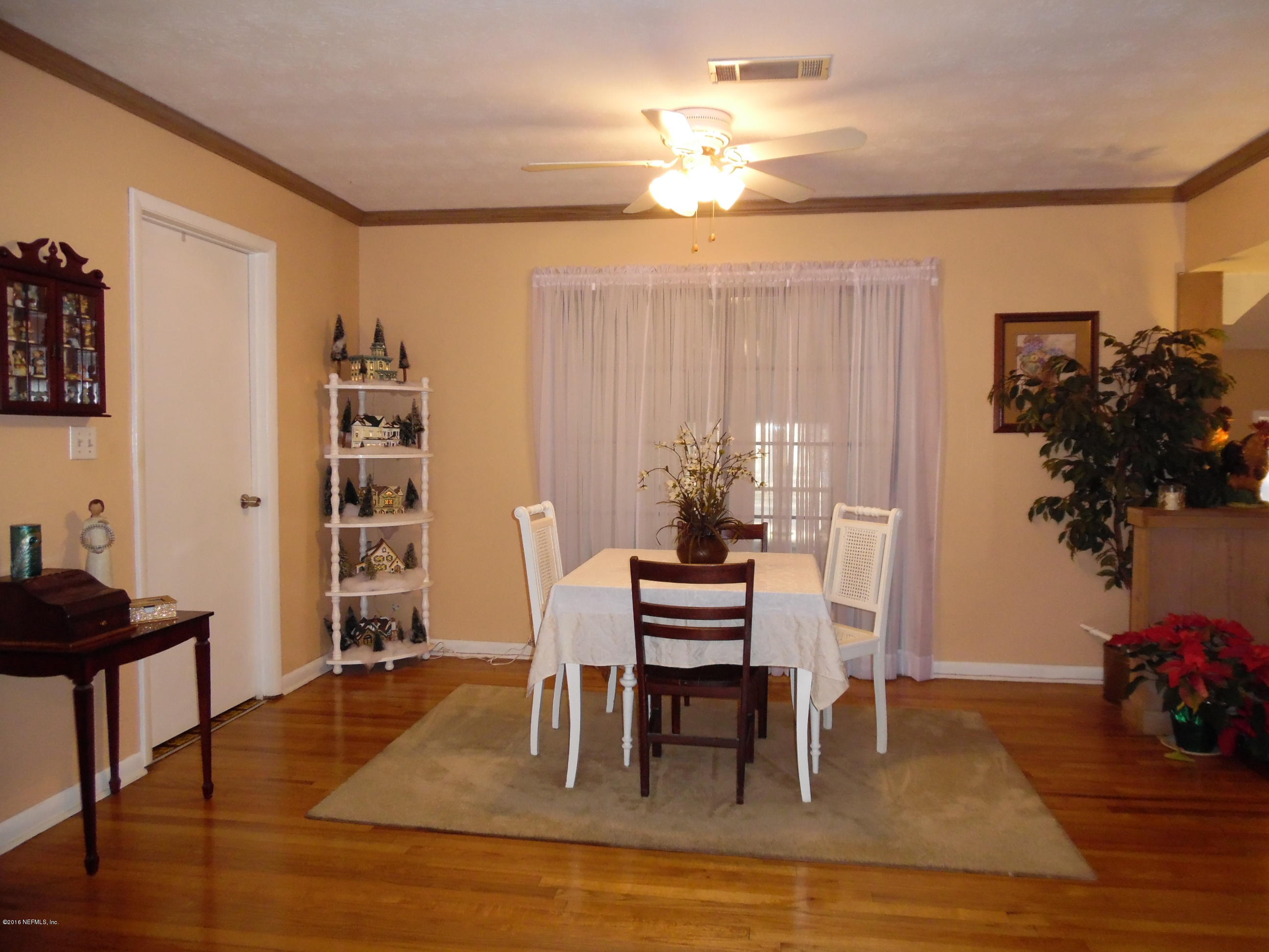 19484 Kenny Conner Road Hilliard, FL 32046 - Photo 6 of 31 DINING AREA