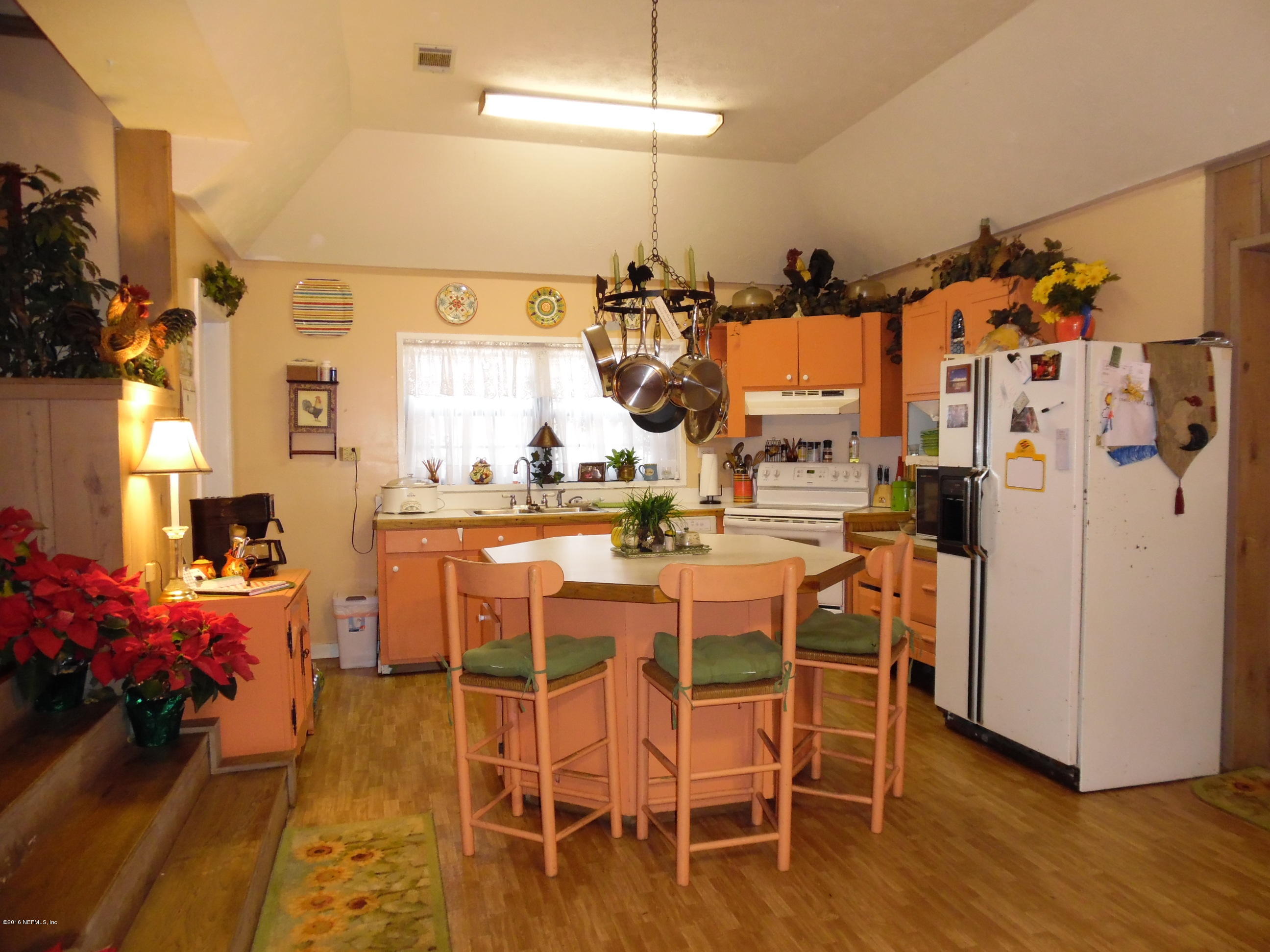 19484 Kenny Conner Road Hilliard, FL 32046 - Photo 7 of 31 KITCHEN