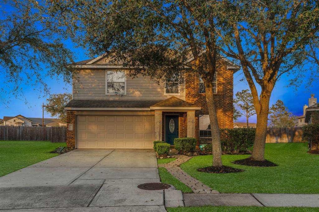 13103 Rippling Creek Lane Pearland, TX 77584 - Photo 1 of 44 Welcome Home!