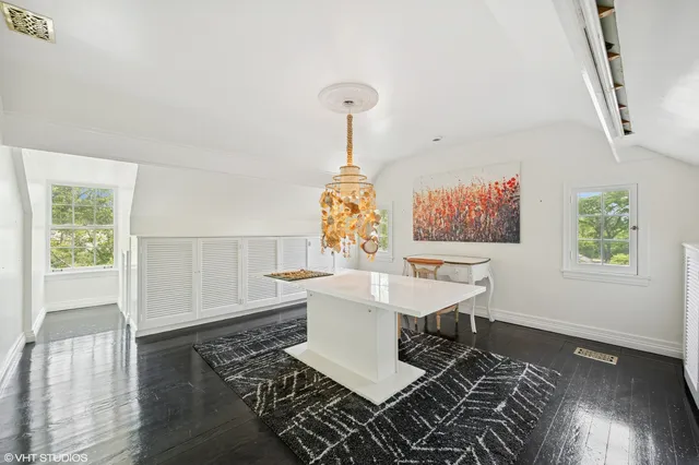 $15,000 | 82 Woodley Road, Winnetka, IL 60093