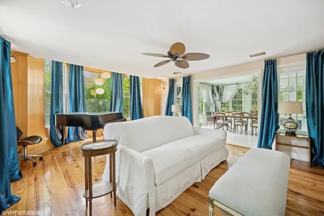 $15,000 | 82 Woodley Road, Winnetka, IL 60093