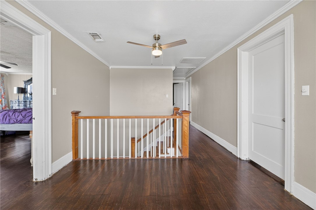 119 East Houston Street Refugio, TX 78377 - Photo 26 of 37