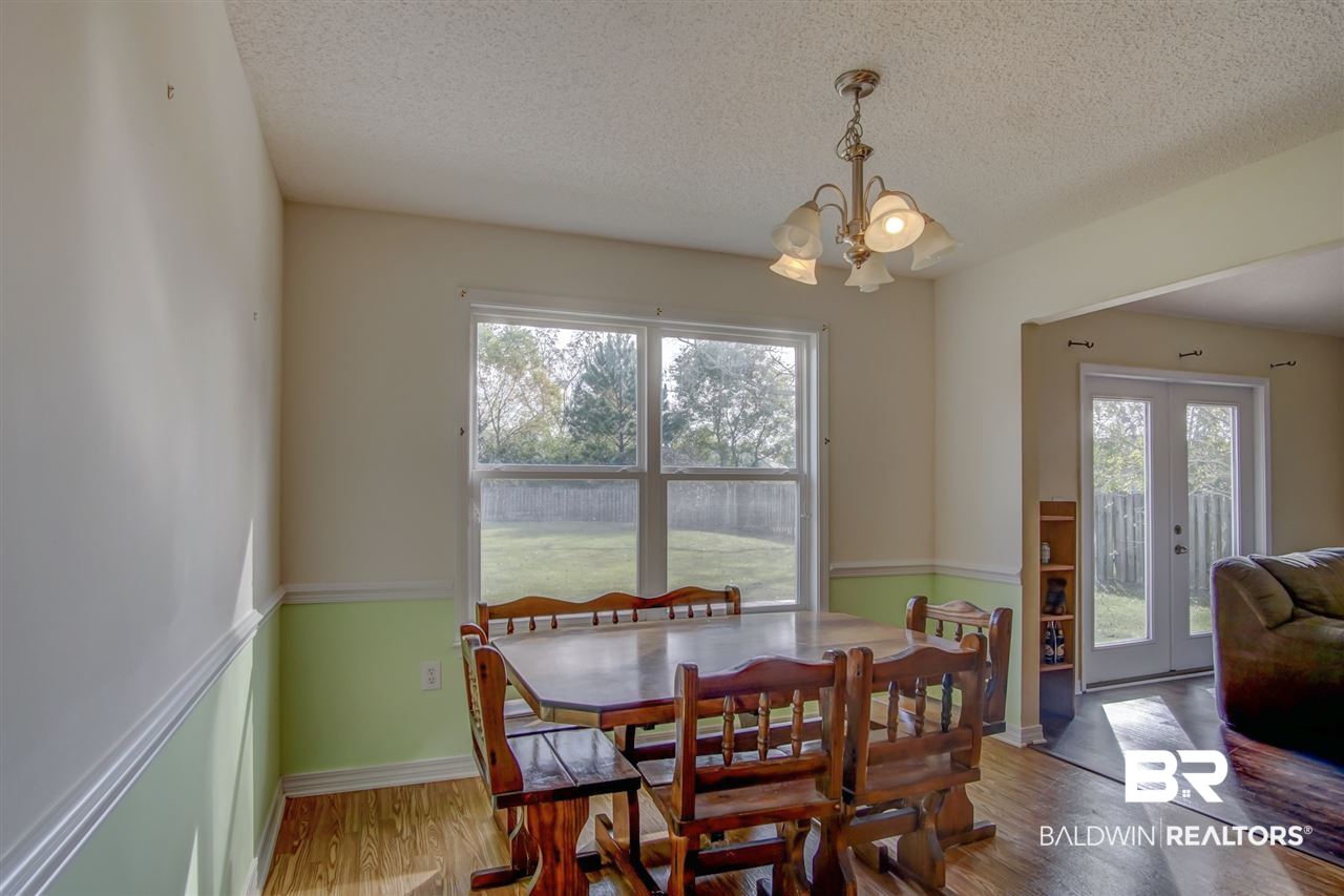 28394 County Road 65 Loxley, AL 36551 - Photo 9 of 31 Dining Area