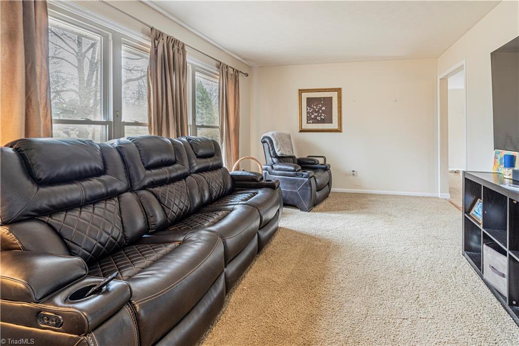 501 Springwood Road Asheboro, NC 27205 - Photo 12 of 48 Gallery Image 12