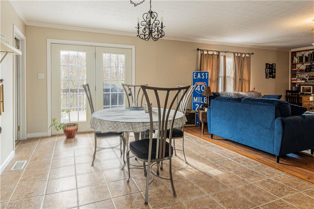 501 Springwood Road Asheboro, NC 27205 - Photo 9 of 48 Gallery Image 9