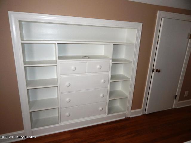 316 Merriman Road Louisville, KY 40207 - Photo 17 of 30 20200402023457322946000000-o