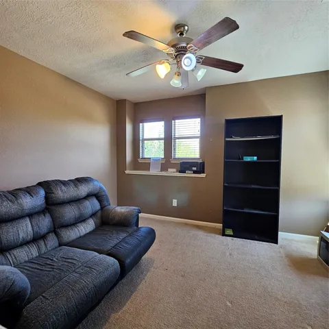 $2,200 | 11727 Madison Oak Street, Houston, TX 77038