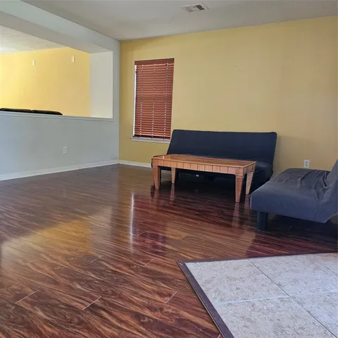 $2,200 | 11727 Madison Oak Street, Houston, TX 77038