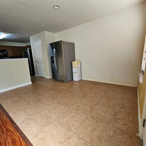 $2,200 | 11727 Madison Oak Street, Houston, TX 77038