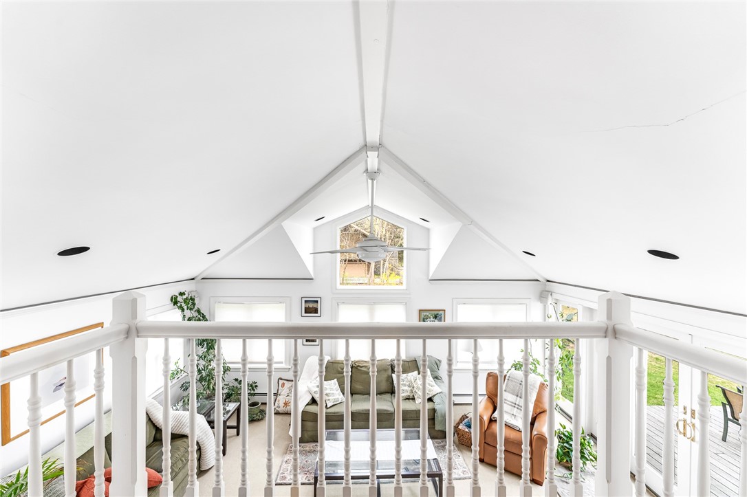 35 Touisset Road Warren, RI 02885 - Photo 21 of 44 Gallery Image 21