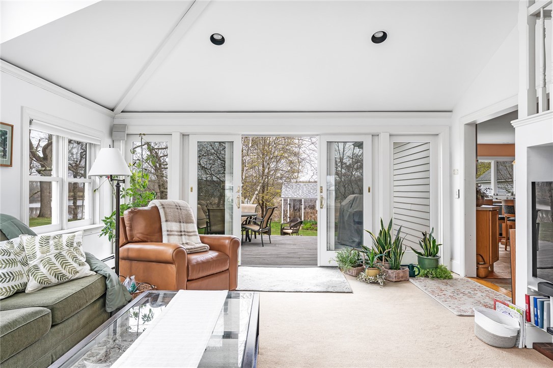 35 Touisset Road Warren, RI 02885 - Photo 23 of 44 Gallery Image 23