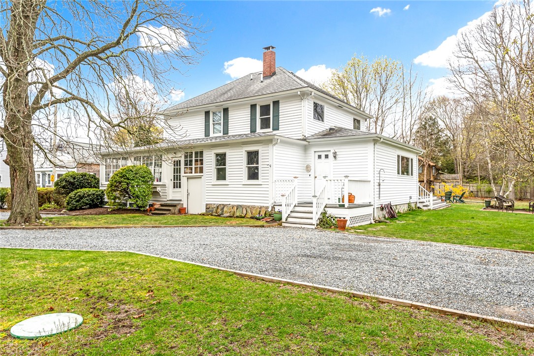 35 Touisset Road Warren, RI 02885 - Photo 3 of 44 Gallery Image 3