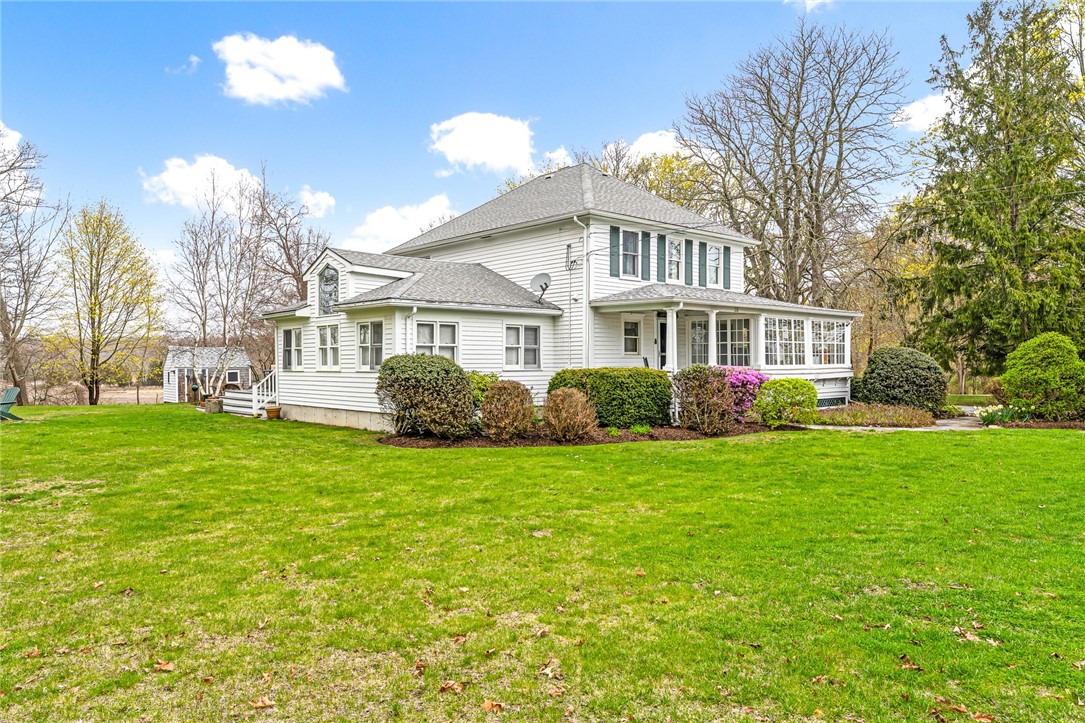 35 Touisset Road Warren, RI 02885 - Photo 5 of 44 Gallery Image 5