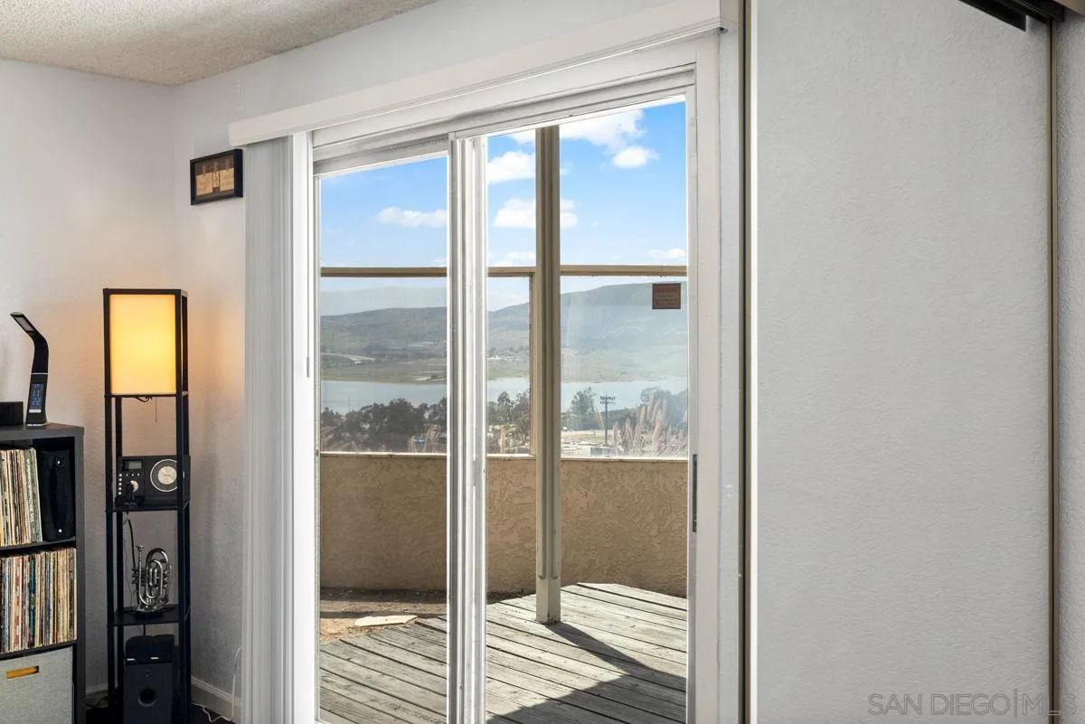 8475 Avenida Angulia, Unit 19 Spring Valley, CA 91977 - Photo 12 of 23 Gallery Image 12
