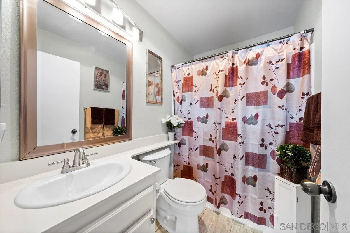 8475 Avenida Angulia, Unit 19 Spring Valley, CA 91977 - Photo 14 of 23 Gallery Image 14