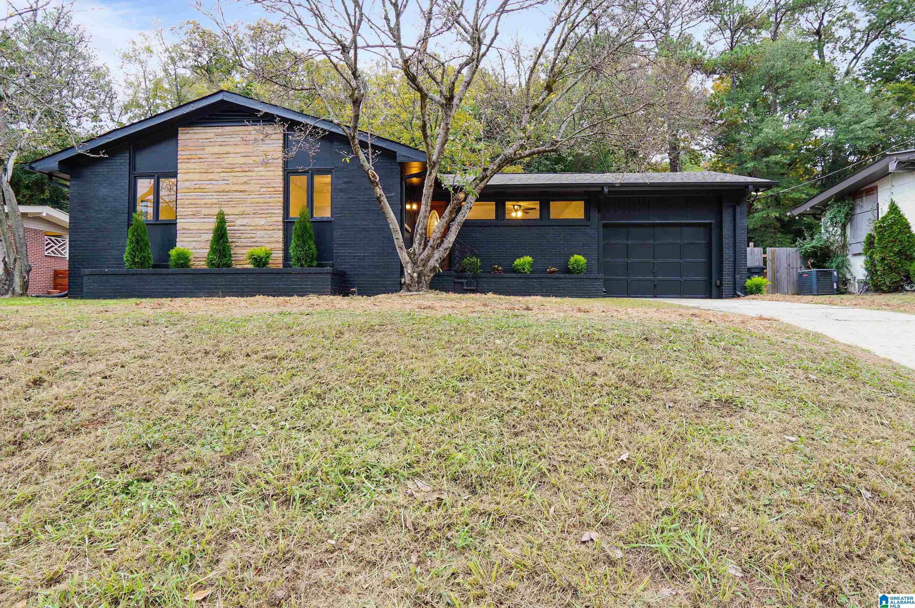 1136 Montclair Road Birmingham, AL 35213 - Photo 1 of 33 Gallery Image 1