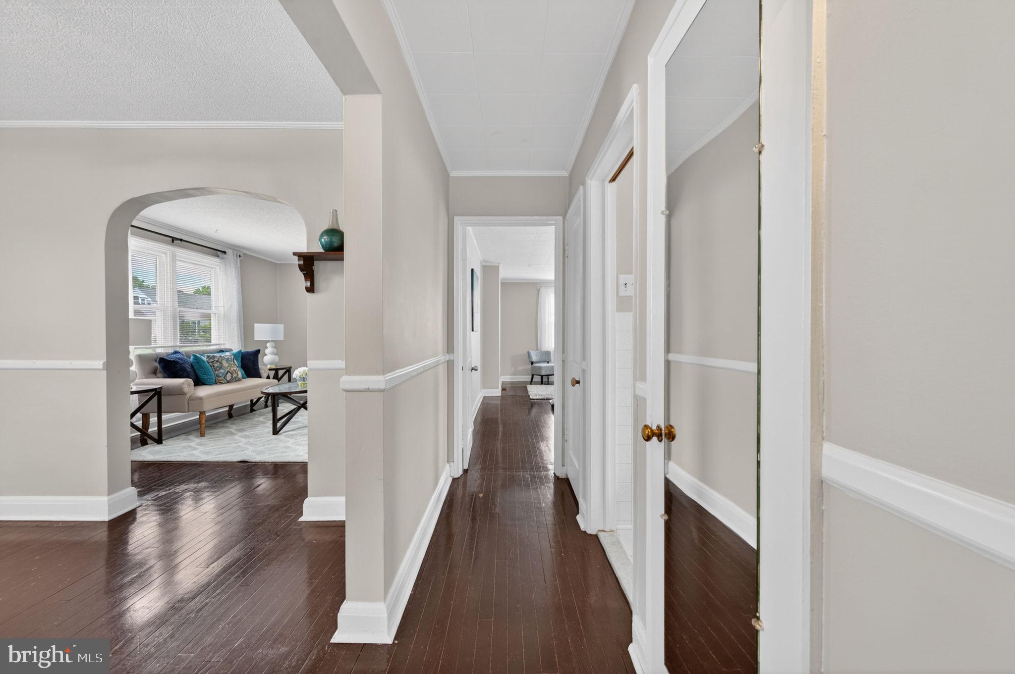 2509 Canterbury Road Baltimore, MD 21234 - Photo 12 of 34 Hallway