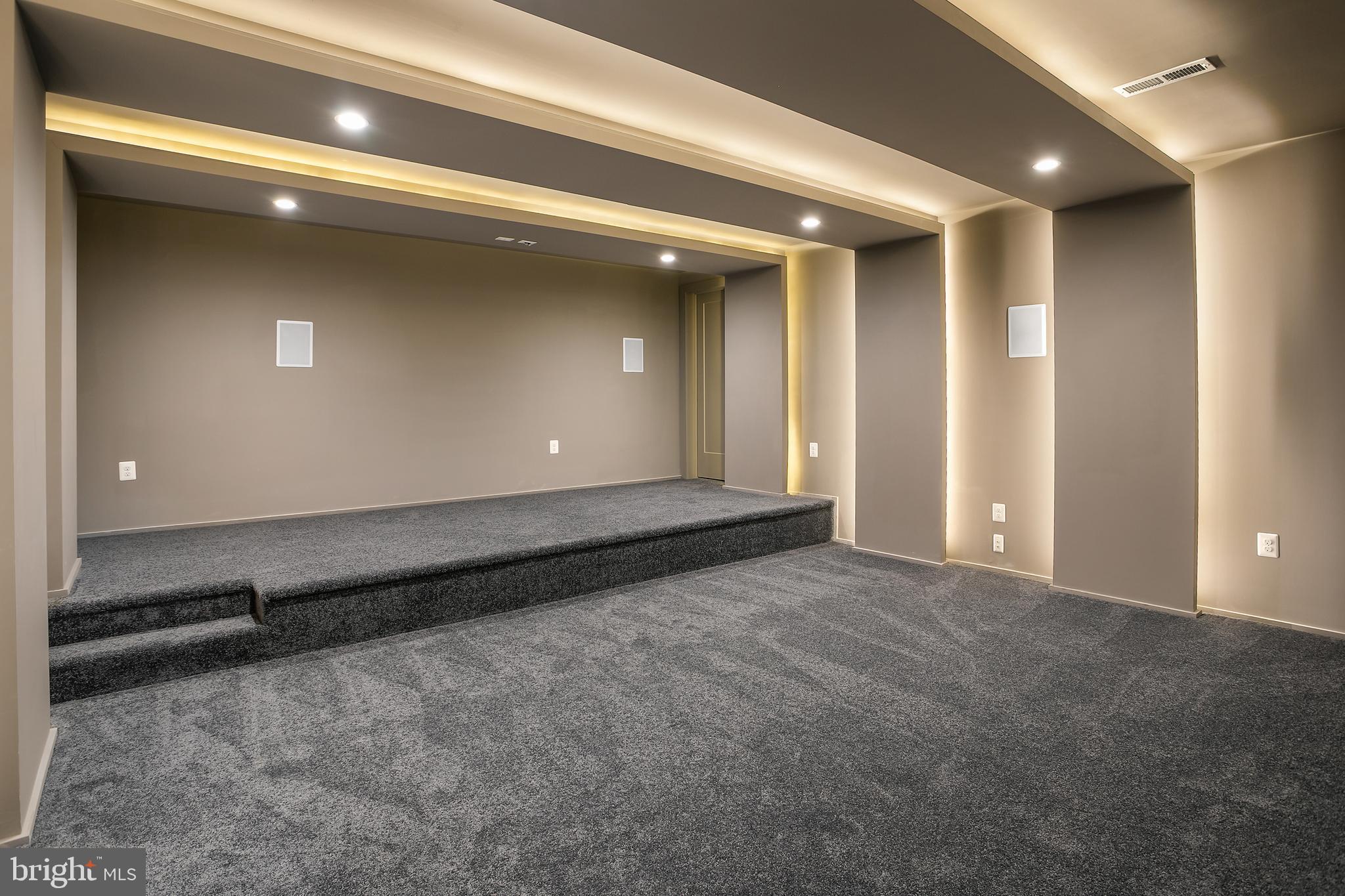 7019 Statendam Court McLean, VA 22101 - Photo 29 of 52 a view of an empty room