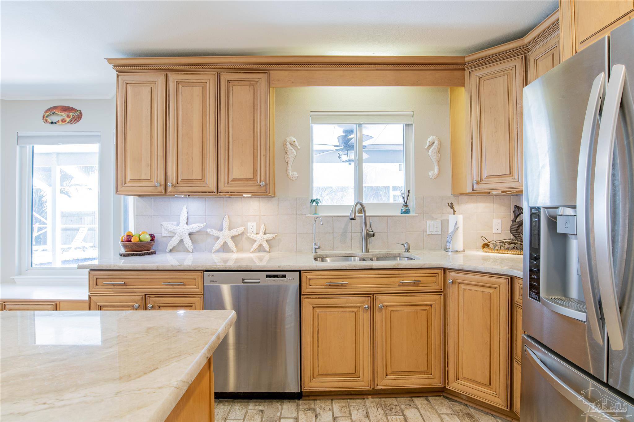5480 North Shore Road Pensacola, FL 32507 - Photo 26 of 49 Gallery Image 26