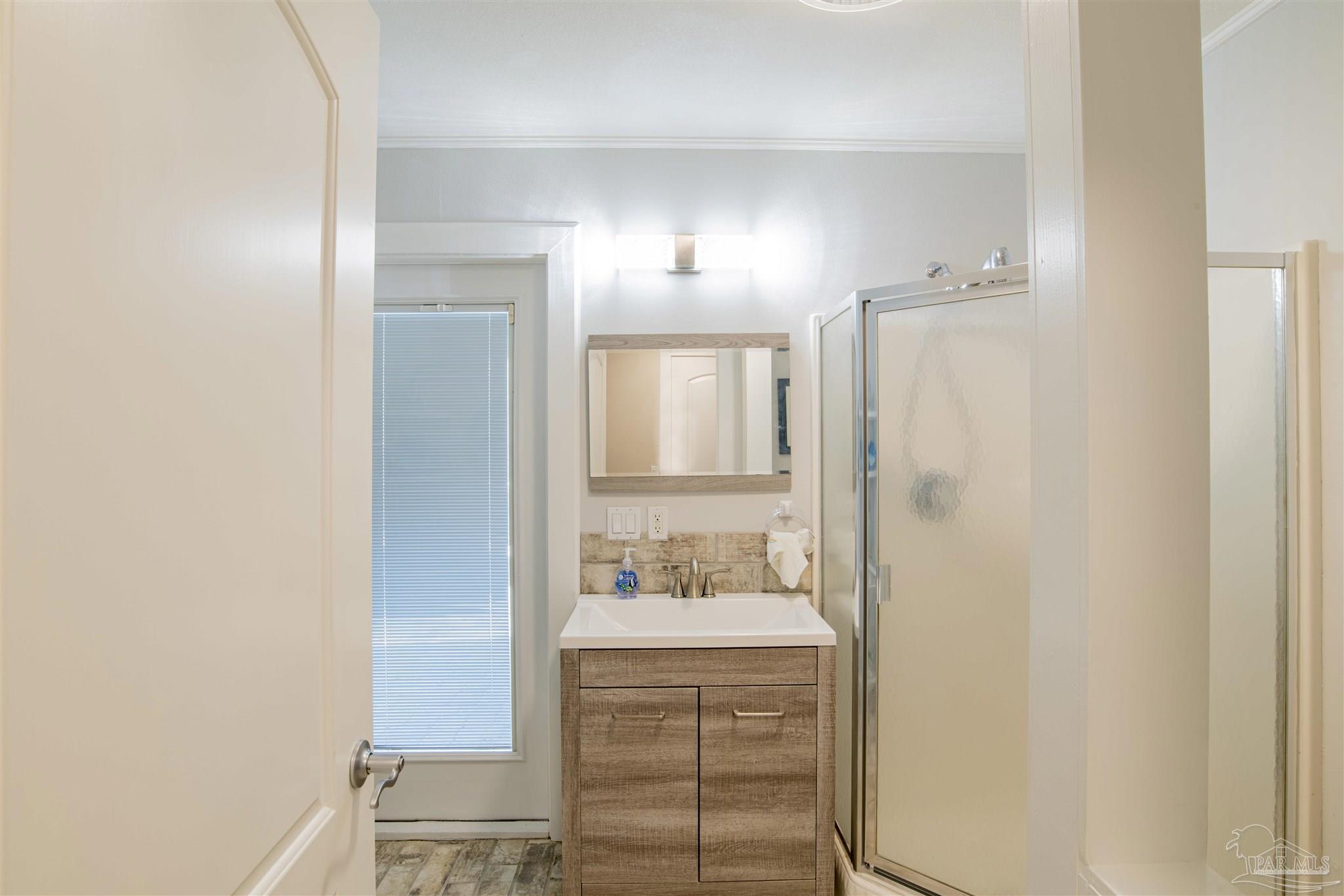 5480 North Shore Road Pensacola, FL 32507 - Photo 31 of 49 Gallery Image 31