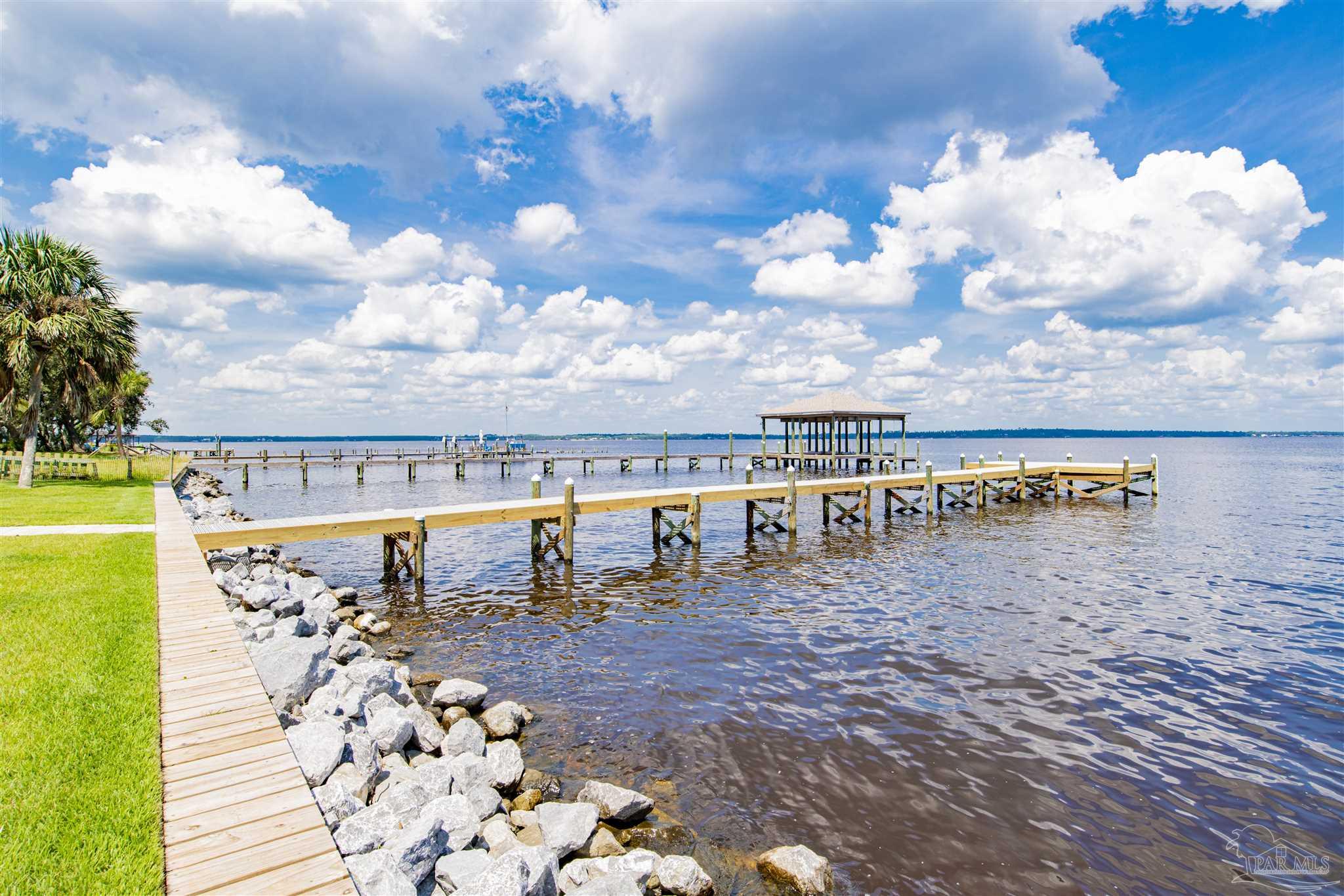5480 North Shore Road Pensacola, FL 32507 - Photo 8 of 49 Gallery Image 8