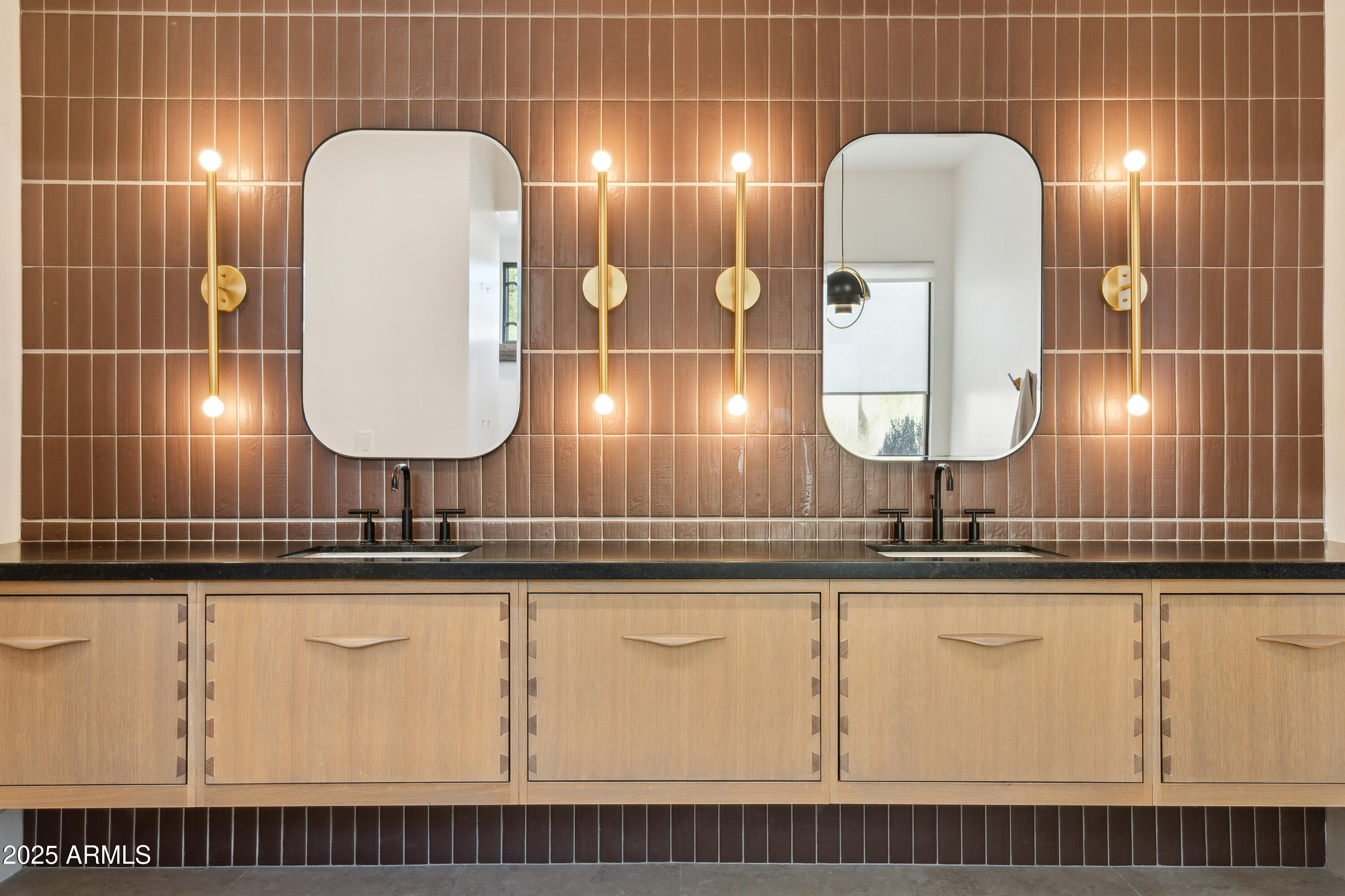 9732 North Fireridge Trail Fountain Hills, AZ 85268 - Photo 19 of 53 Primary Bathroom