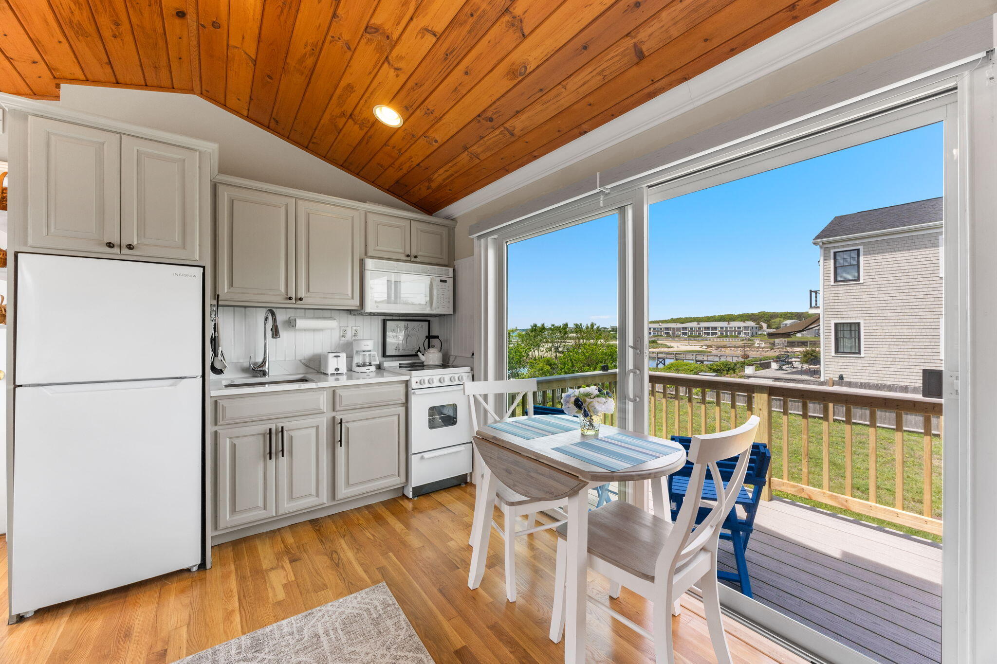 9 Windemere Road, Unit 8 West Yarmouth, MA 02673 - Photo 12 of 38 11-web-or-mls-9-windemere-rd