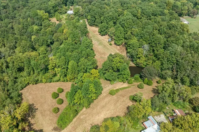 $219,900 | 225 Dale Richardson Lane, Gainesboro, TN 38562