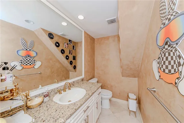 $1,560,000 | 5901 East Firenze Crescent, Anaheim Hills, CA 92807