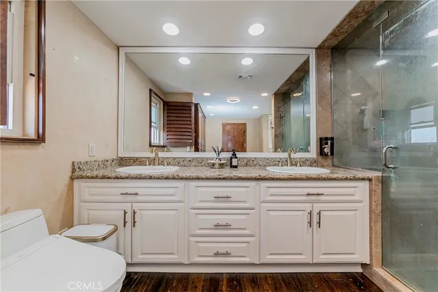 $1,560,000 | 5901 East Firenze Crescent, Anaheim Hills, CA 92807